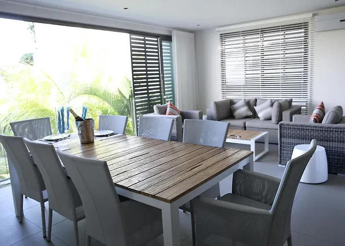 Sunset Coast Apartment